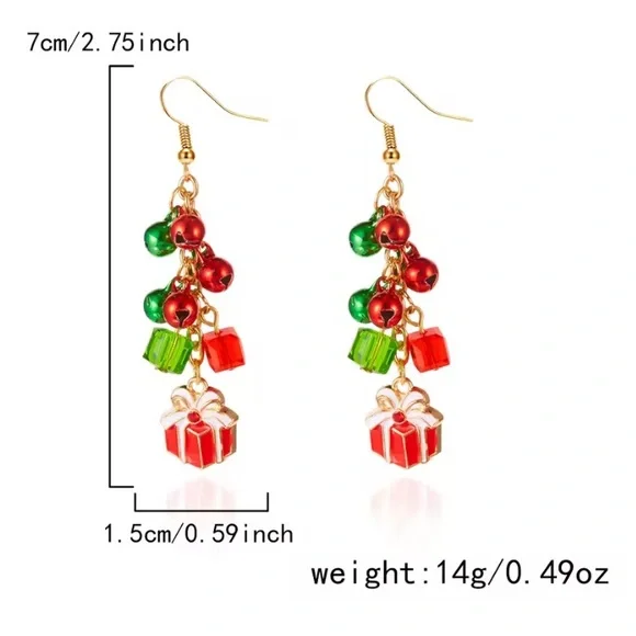 🎄 Red & Green Beaded Christmas Tree Earrings – Holiday Dangle Earrings for Women - Picture 3 of 5